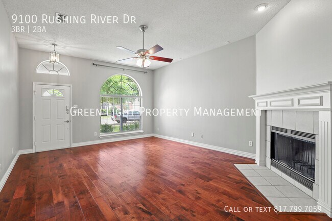 Foto del edificio - 9100 Rushing River Dr