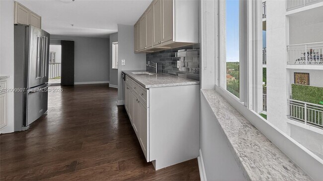 Foto del edificio - 280 SW 20th Rd