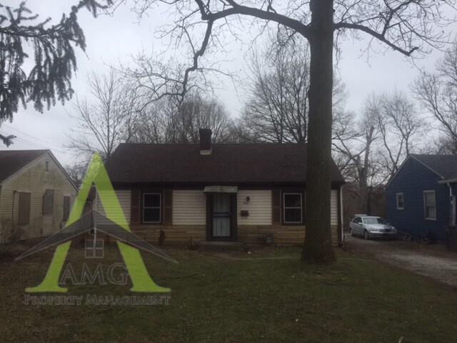 Foto principal - 3426 N Temple Ave
