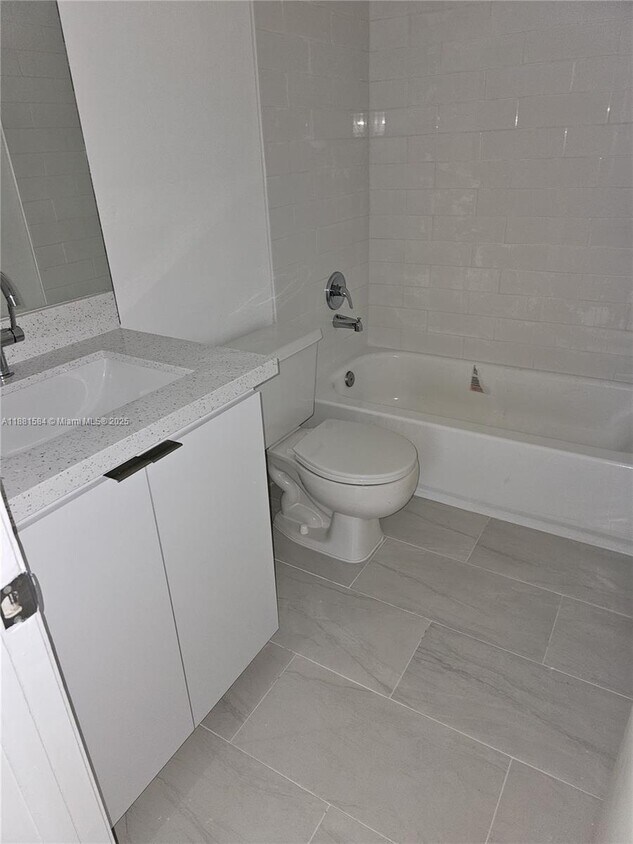 Foto del edificio - 8200 SW 210th St