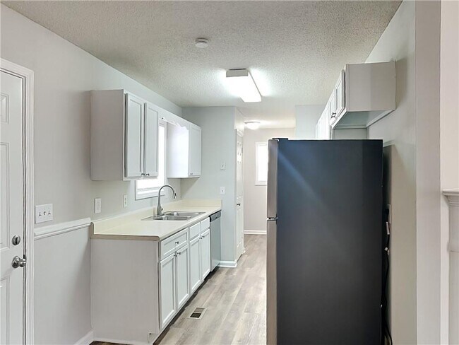 Foto del edificio - 178 Wyngate Ct