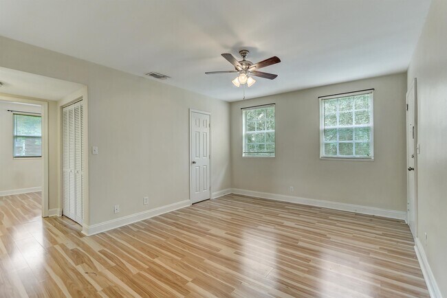 Foto del edificio - 1611 Stockton St