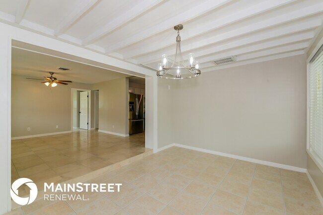 Building Photo - 3020 Pafko Dr