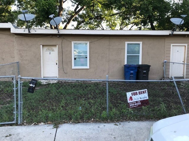 Primary Photo - 5415 Buena Vista St #2