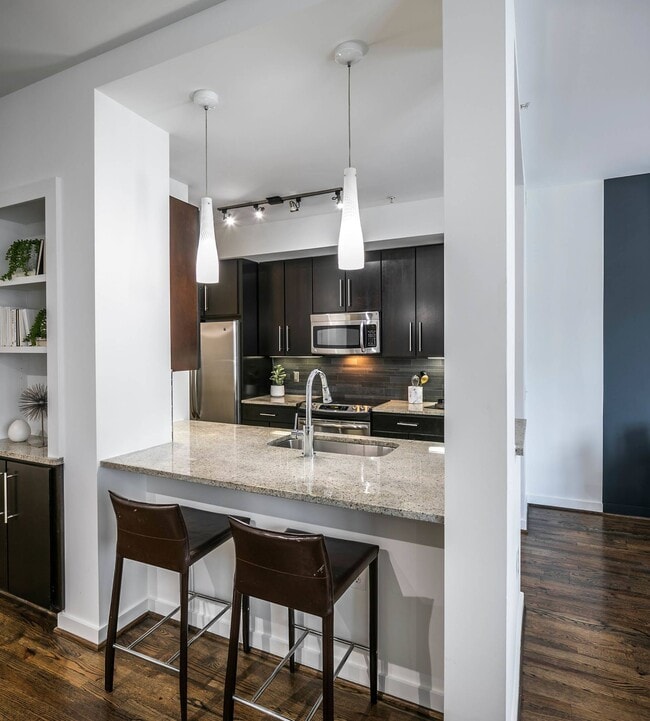 Venue Museum District 5353 Fannin St Houston, TX Apartments for