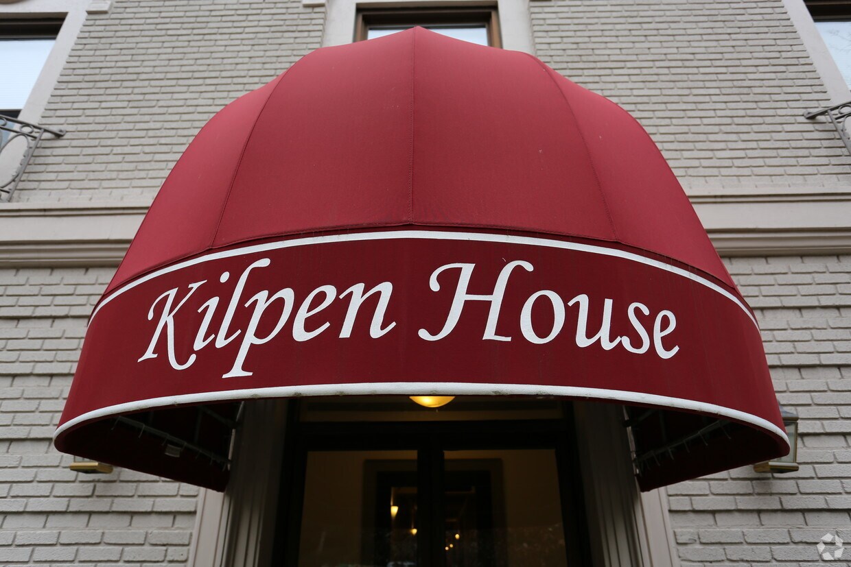 Foto del edificio - 2310 Ashmead Pl NW