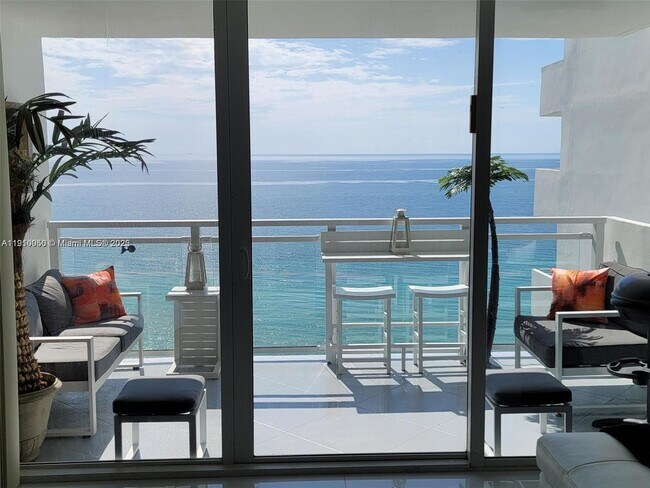 Foto del edificio - 2030 S Ocean Dr