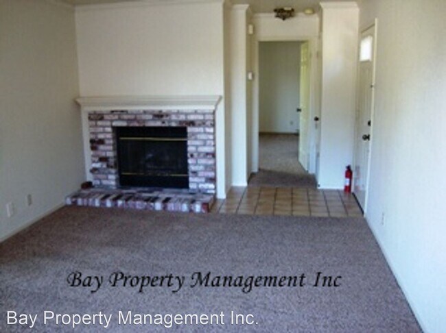 Building Photo - 1 br, 1 bath House - 1053 Riker St. #7