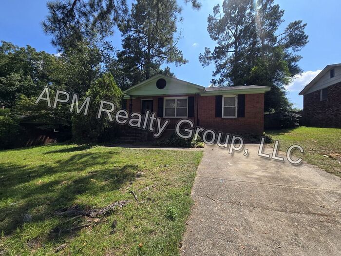 Foto principal - Recently renovated house off Leesburg