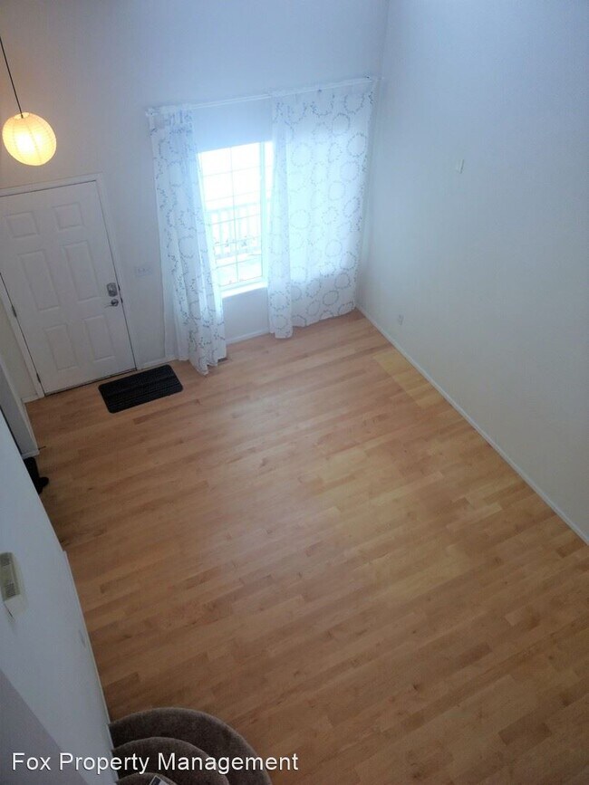 Foto del edificio - 5 br, 3 bath House - 3642 Castle Peak Avenue