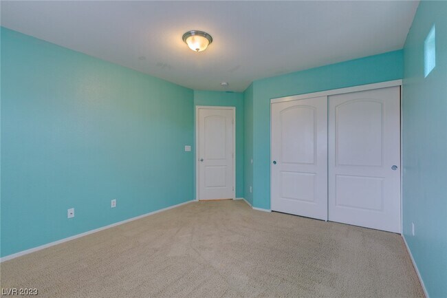 Building Photo - 3848 Van Ness Ave