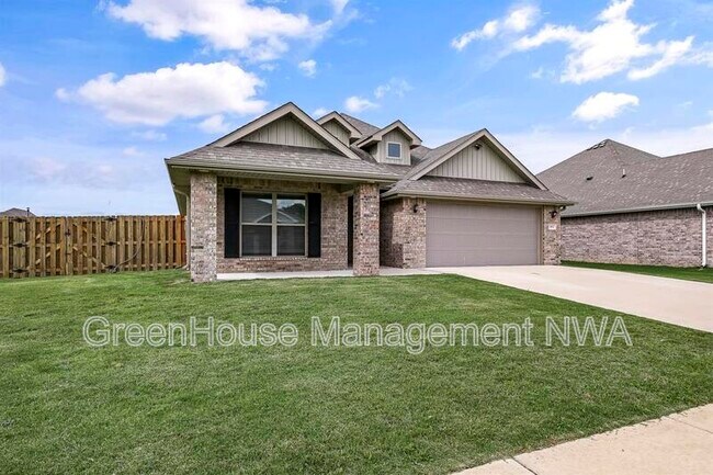 Building Photo - 971 Redfree Dr