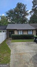 Building Photo - 331 Somerset Dr