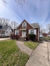 Building Photo - 3914 Brookside Blvd