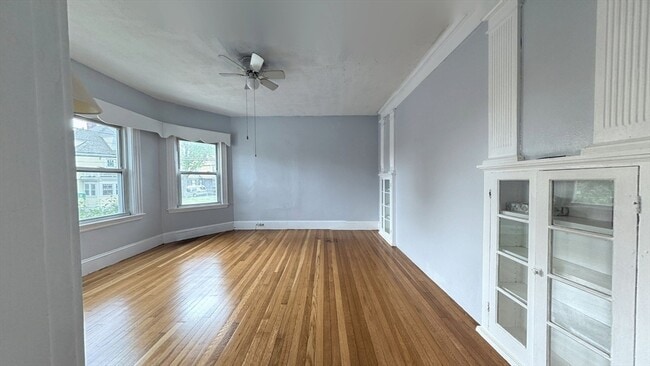 Building Photo - 106 Beaumont St