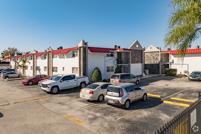 Building Photo - Blackstone Apartments