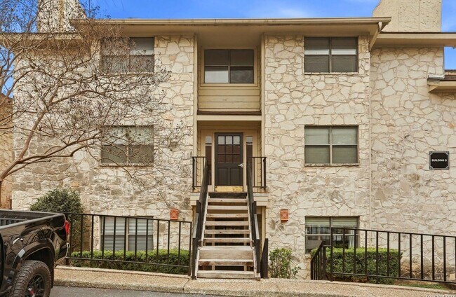 Foto del edificio - 7738 Chambers Rd