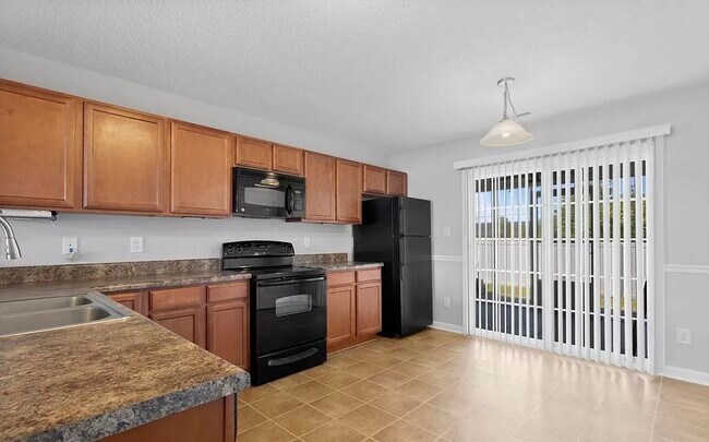 Comedor en la cocina - 4011 Grandeur Ave