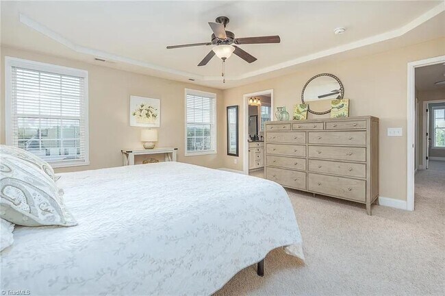 Foto del edificio - 160 Twisted Cypress Ln