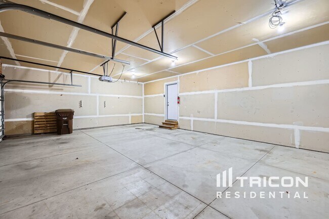 Foto del edificio - 1074 Landings Ln