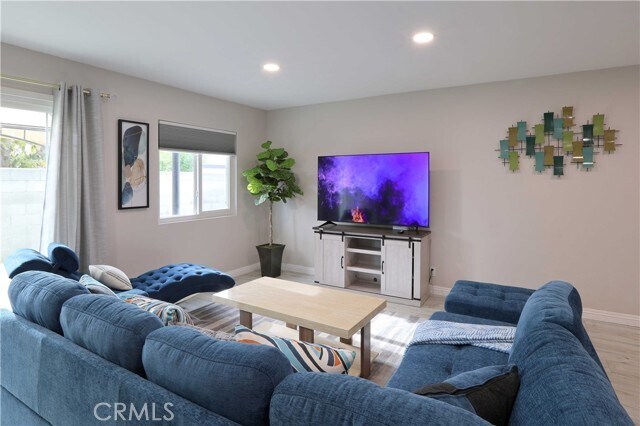 Foto del edificio - 6548 Sequoia Dr