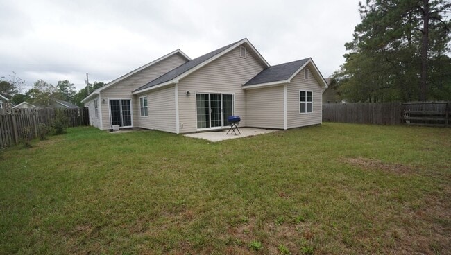 Building Photo - 412 Ridgeway Dr