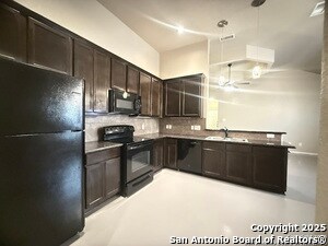 Building Photo - 254 Rosalie Dr