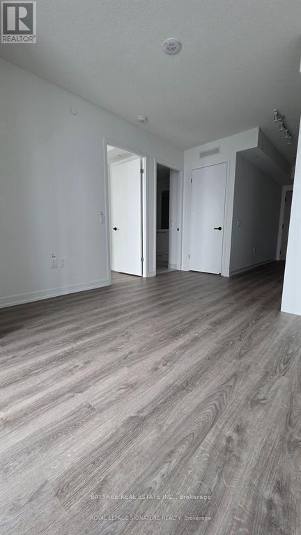 Building Photo - 195 Commerce St