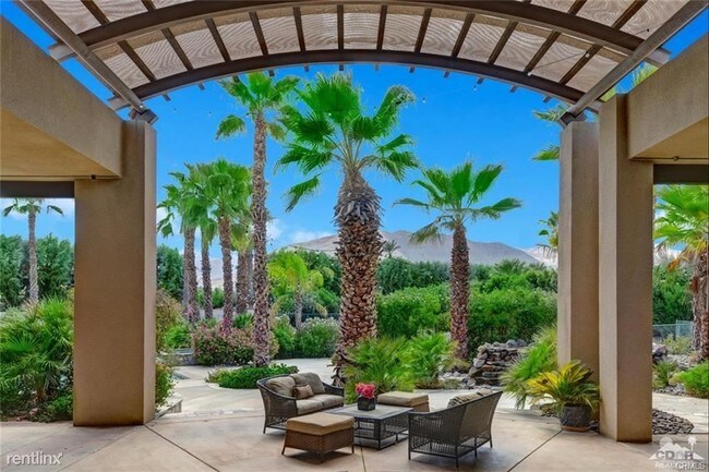 Foto del edificio - 5 br, 5 bath House - 1 Shakespear Ct