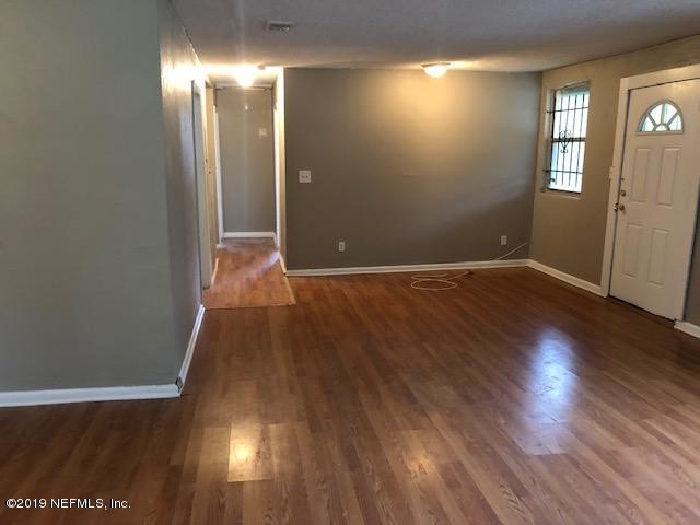 Foto del edificio - 5939 Droad St