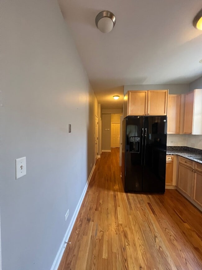 Foto del edificio - 2515 W Harrison St