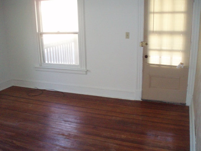 Foto del edificio - 353 Park St