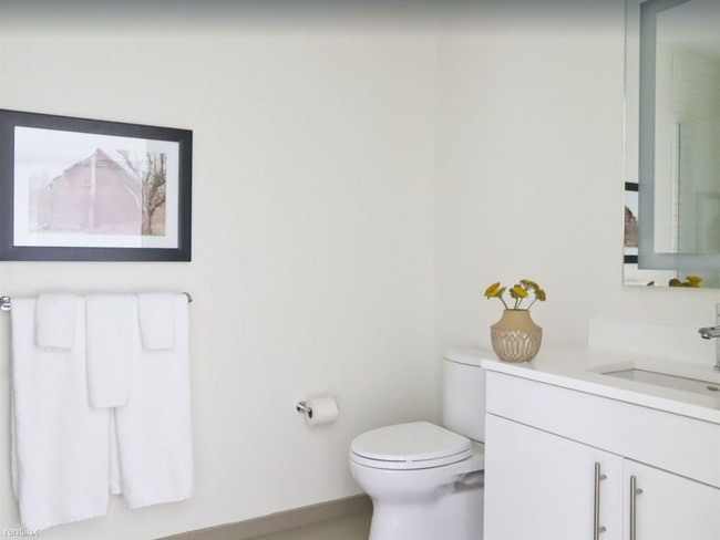 Foto del edificio - 1 br, 1 bath Apartment - 510 E 138th St