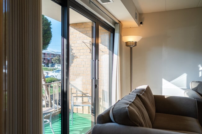 Building Photo - Ambassador Apartments