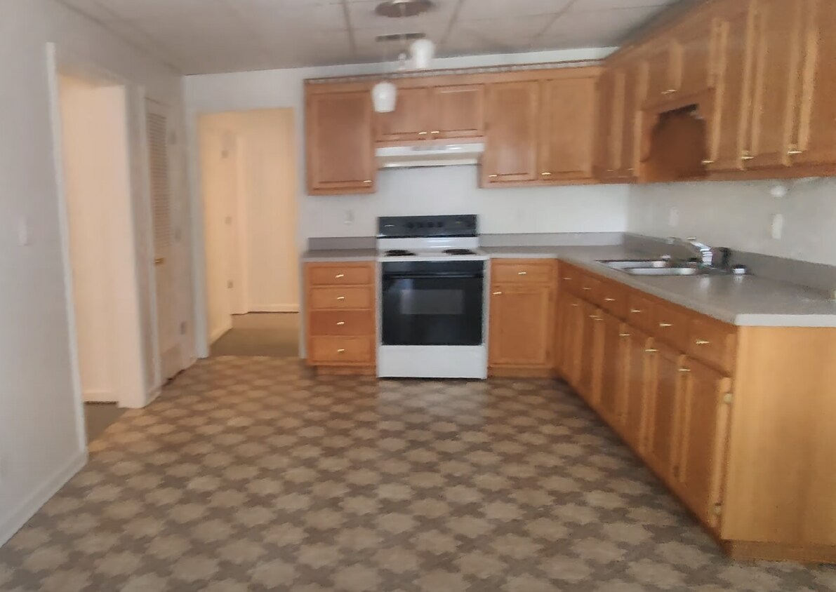 Primary Photo - 1bd/1bth w/bonus space PICS COMING soon, v...