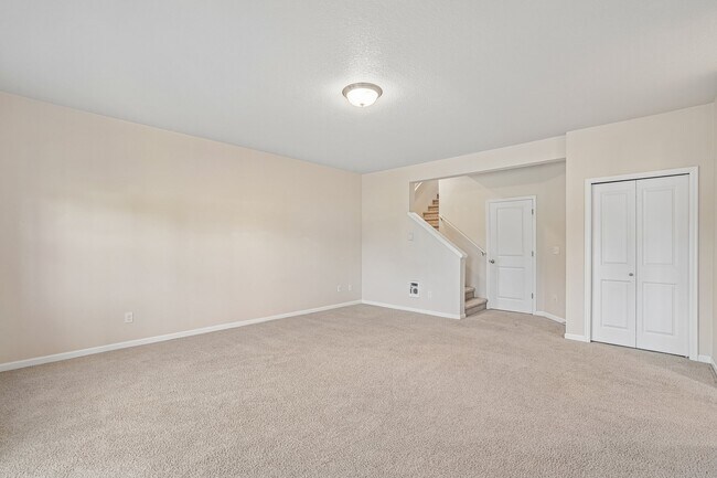 Foto del edificio - 3818 NE 62nd St