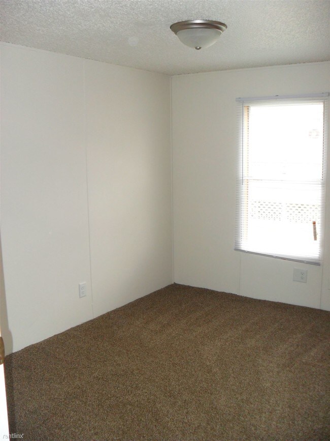 Building Photo - 2525 Horn Ave