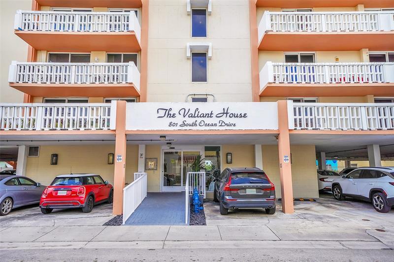 Primary Photo - 801 S Ocean Dr