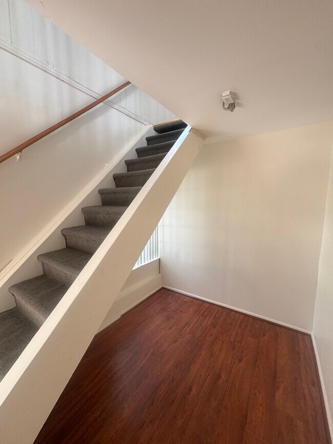 Foto del edificio - 9548 Gerald Ave
