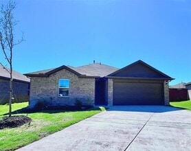 Building Photo - 2400 Brazos Dr