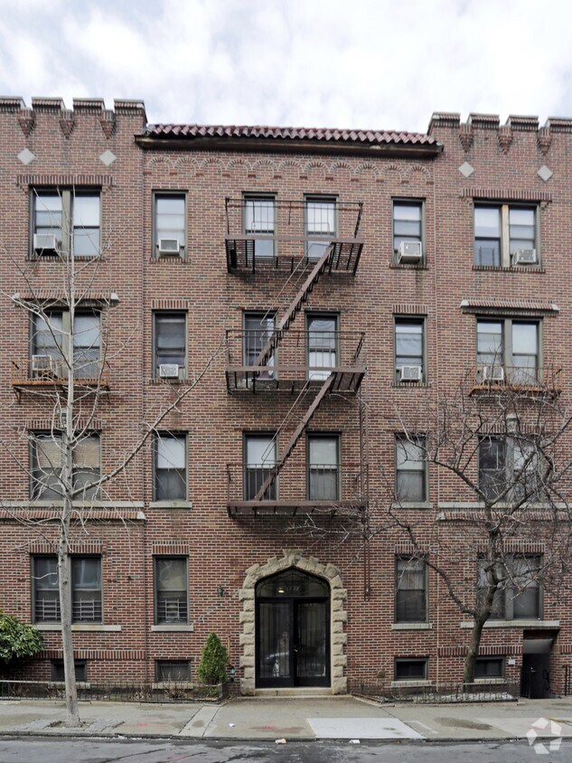 Building Photo - 4544 42nd St