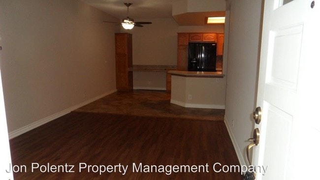Building Photo - 1 br, 1 bath Apartment - 36 Via Esperanza