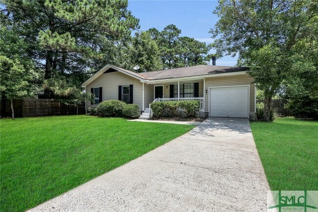 Building Photo - 120 Stockbridge Dr