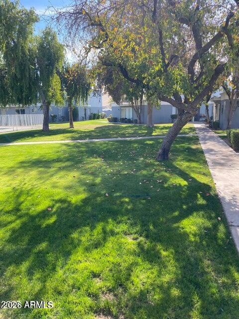 Foto del edificio - 2687 W Ocotillo Rd