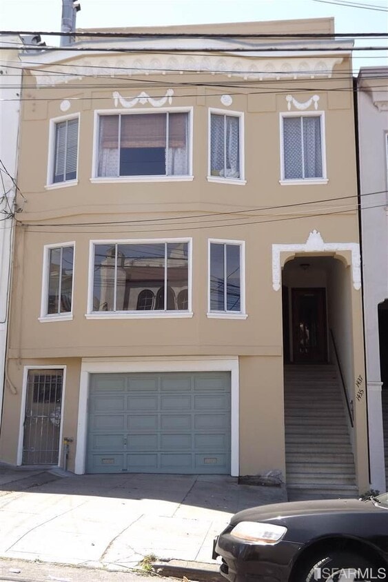 Primary Photo - 1435 17th Ave