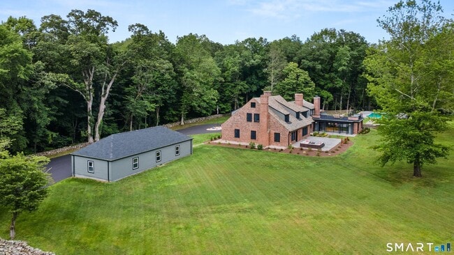 Building Photo - 372 Tucker Hill Rd