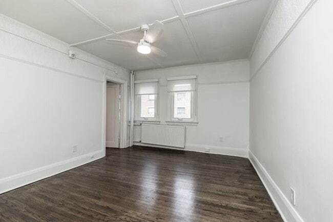 Building Photo - 100 Vaughan Rd