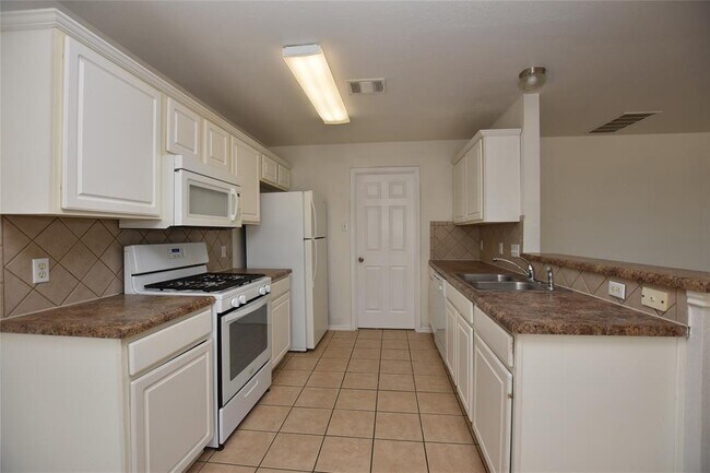 Foto del edificio - 3305 Winding River Trail