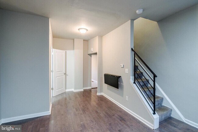 Foto del edificio - 5515 Ludlow St