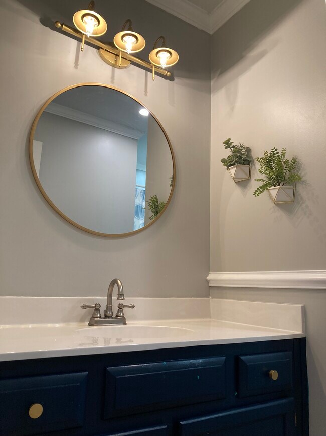 Guest bath - 1499 Old Williamston Ct